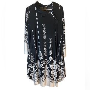 R & B collective black white bold modern mini Dress women’s 1x pockets